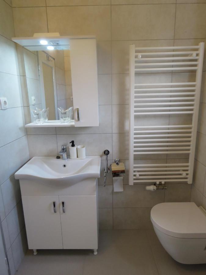 Sani Apartments Sveti Kriz Zacretje Bagian luar foto