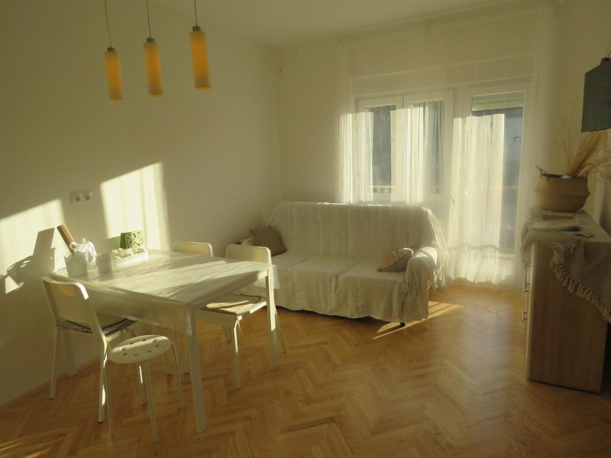 Sani Apartments Sveti Kriz Zacretje Bagian luar foto