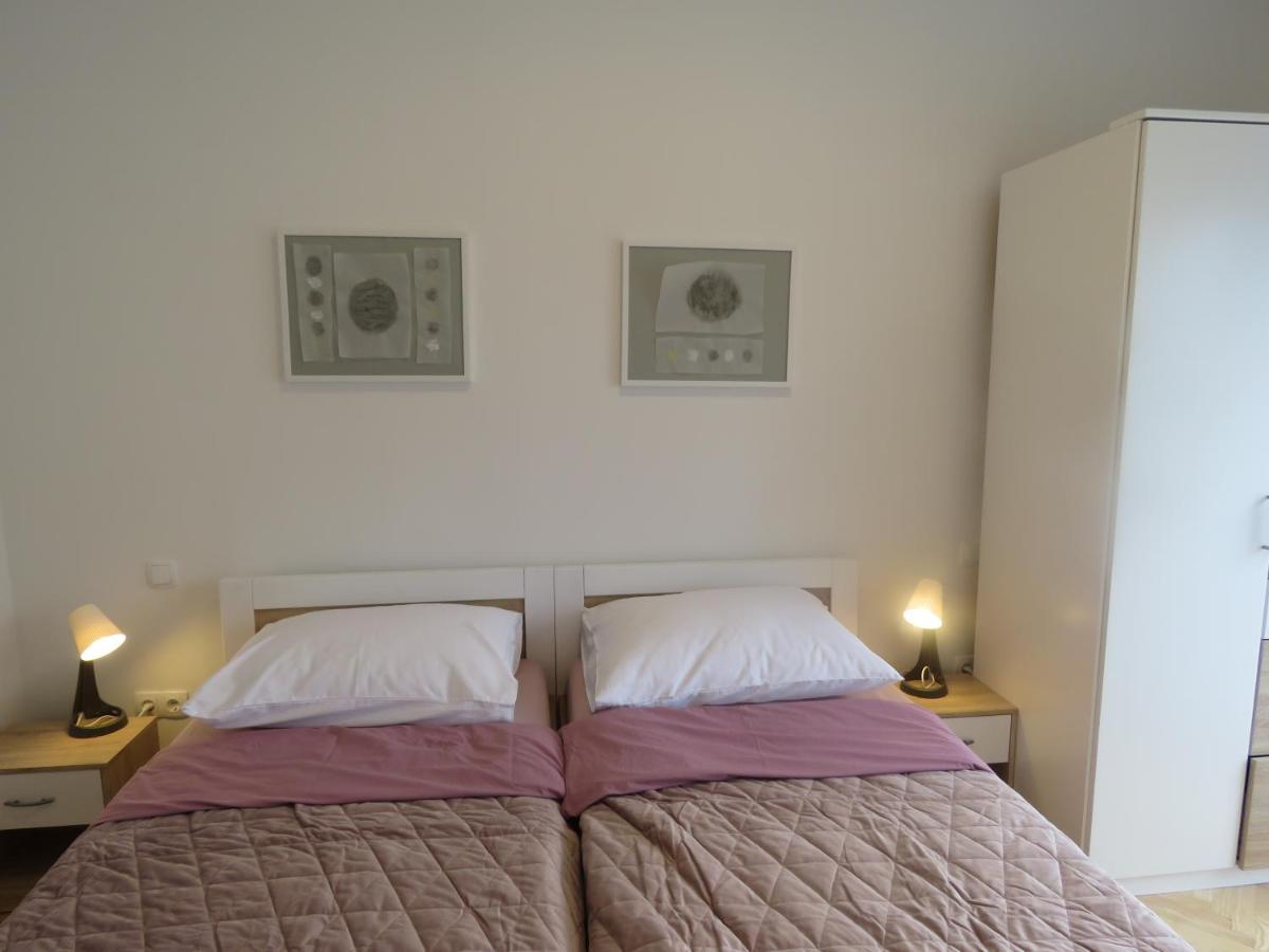 Sani Apartments Sveti Kriz Zacretje Bagian luar foto