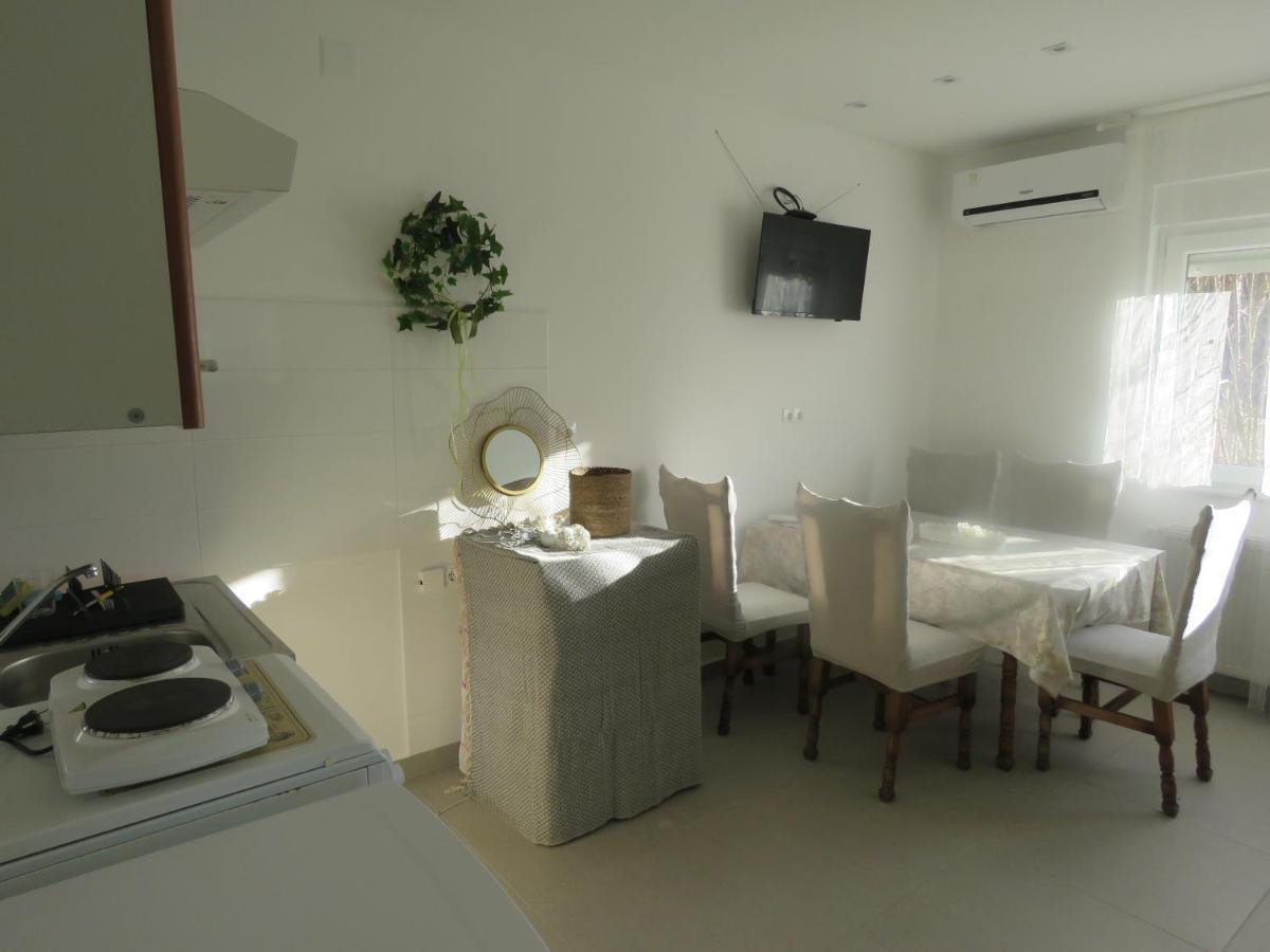 Sani Apartments Sveti Kriz Zacretje Bagian luar foto